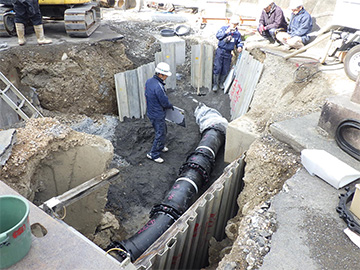 南2号水管橋工事