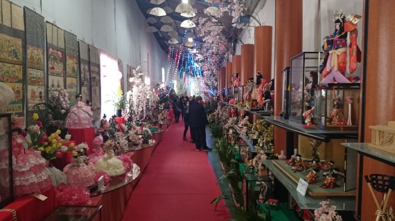 3-ビッグひな祭り開催中