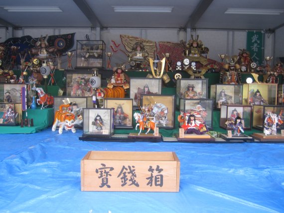 3-武者人形まつり迫る